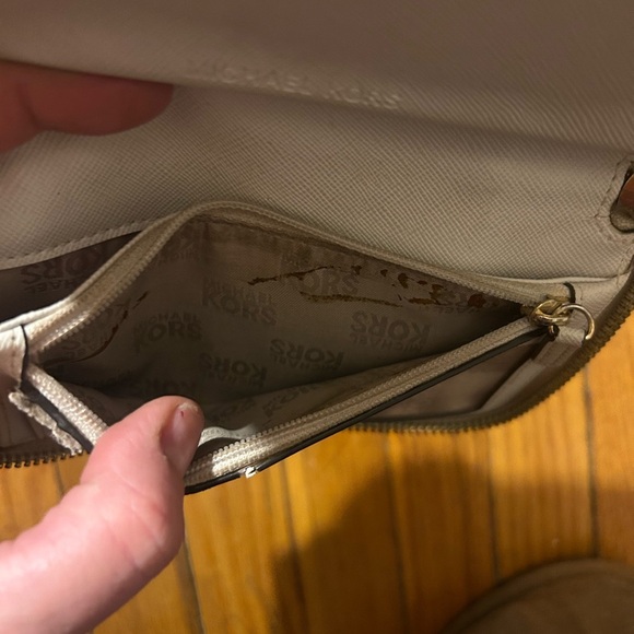 Michael Kors Cream Monogram Wallet with Gold Accents - Picture 5 of 11